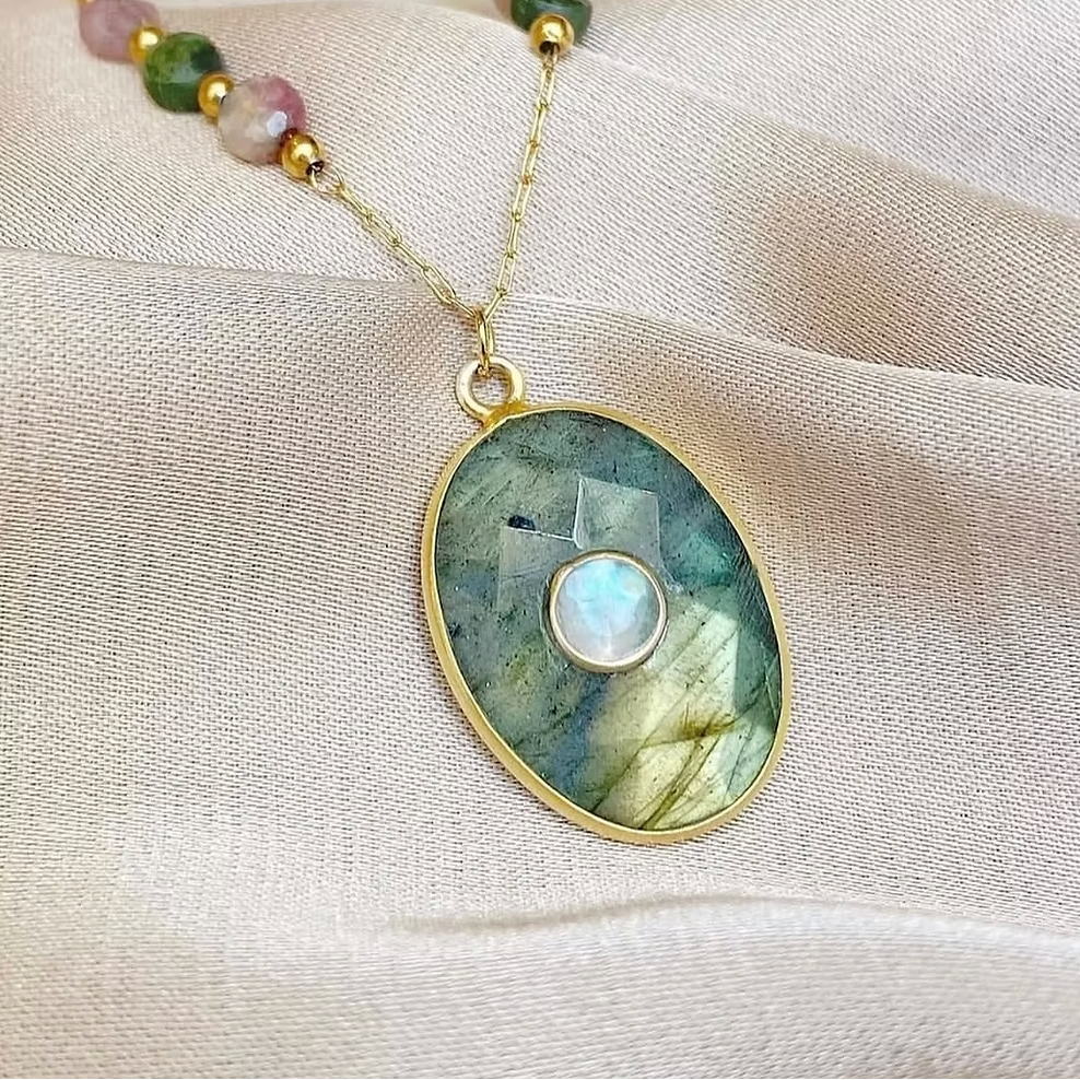 Collier Cheyenne