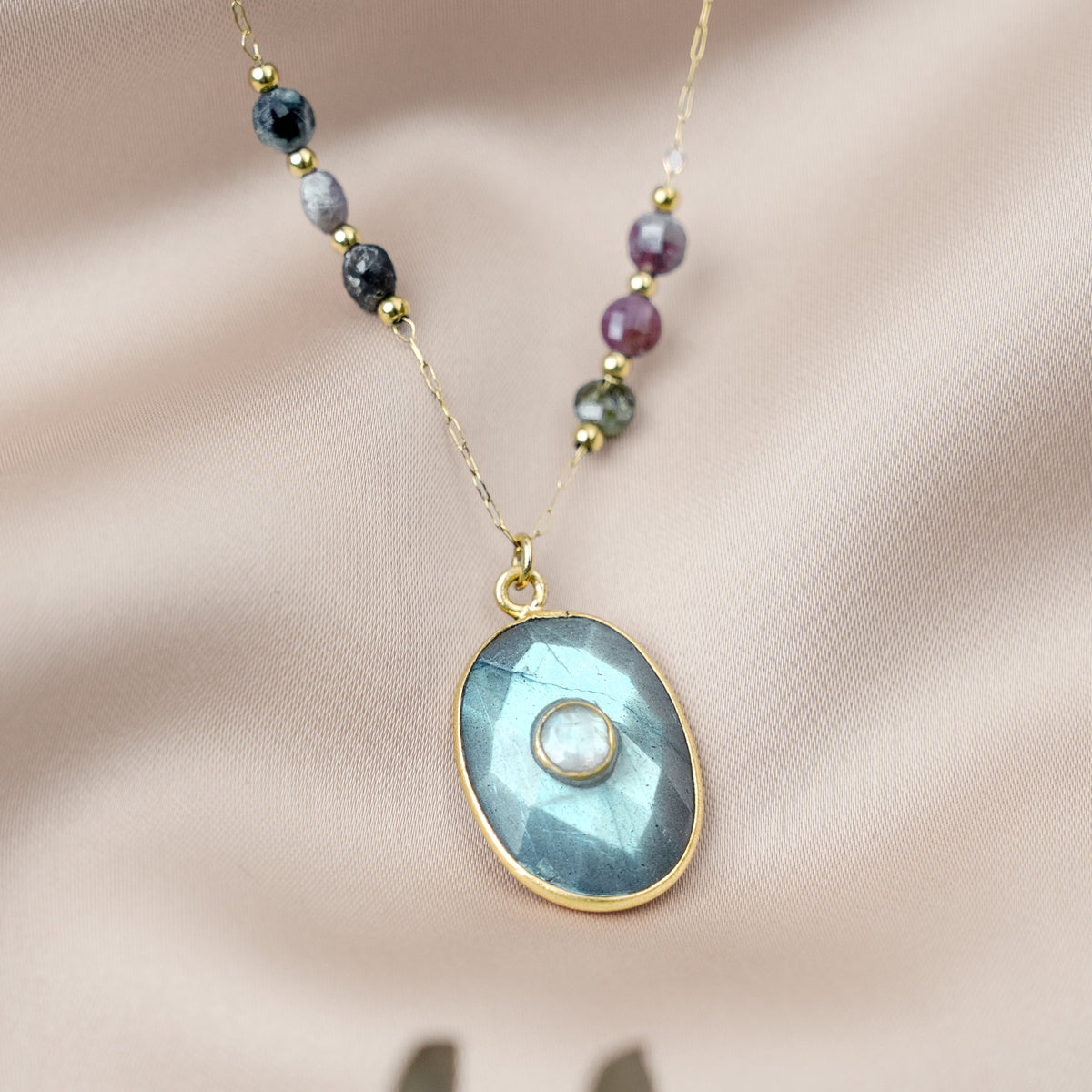 Collier Cheyenne