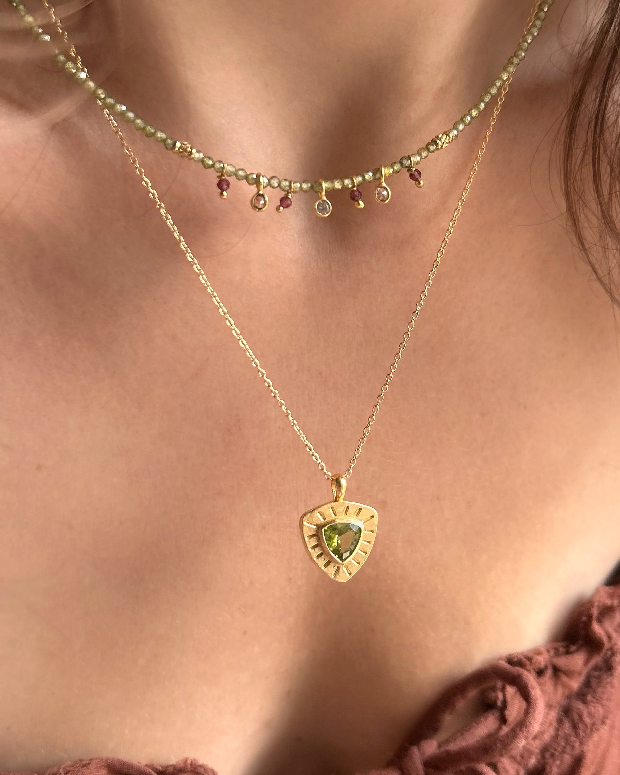Collier Comy