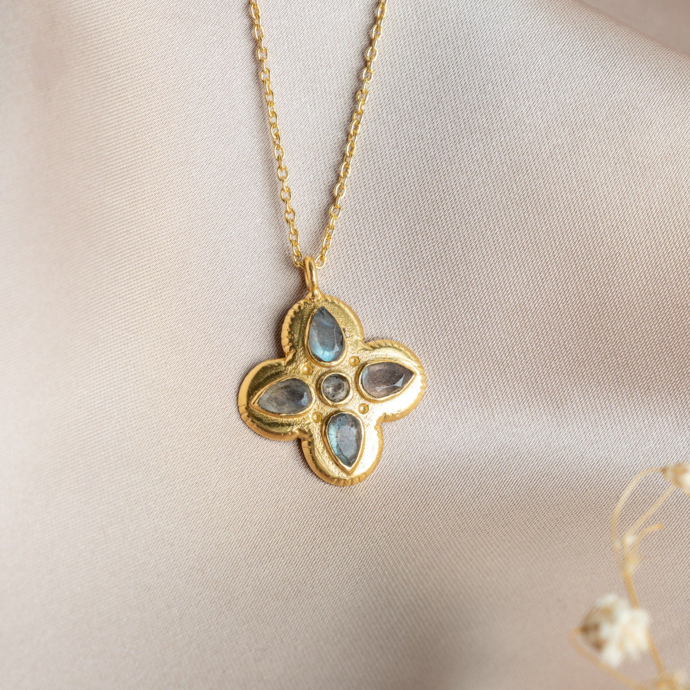 Collier Lucky