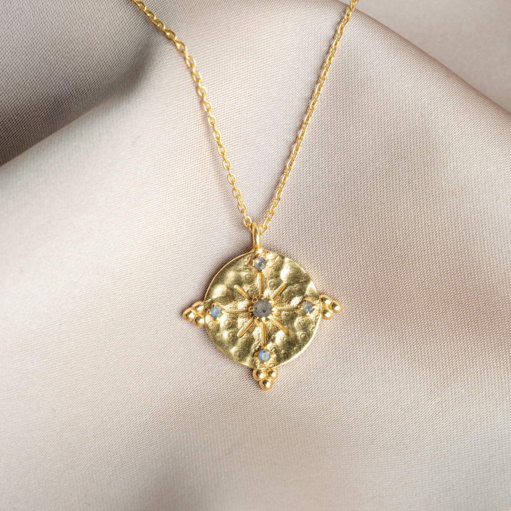 Collier Maya