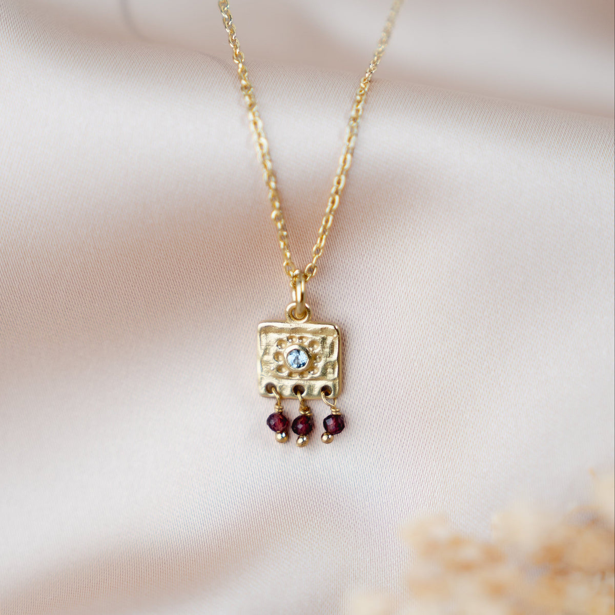 Collier Miko