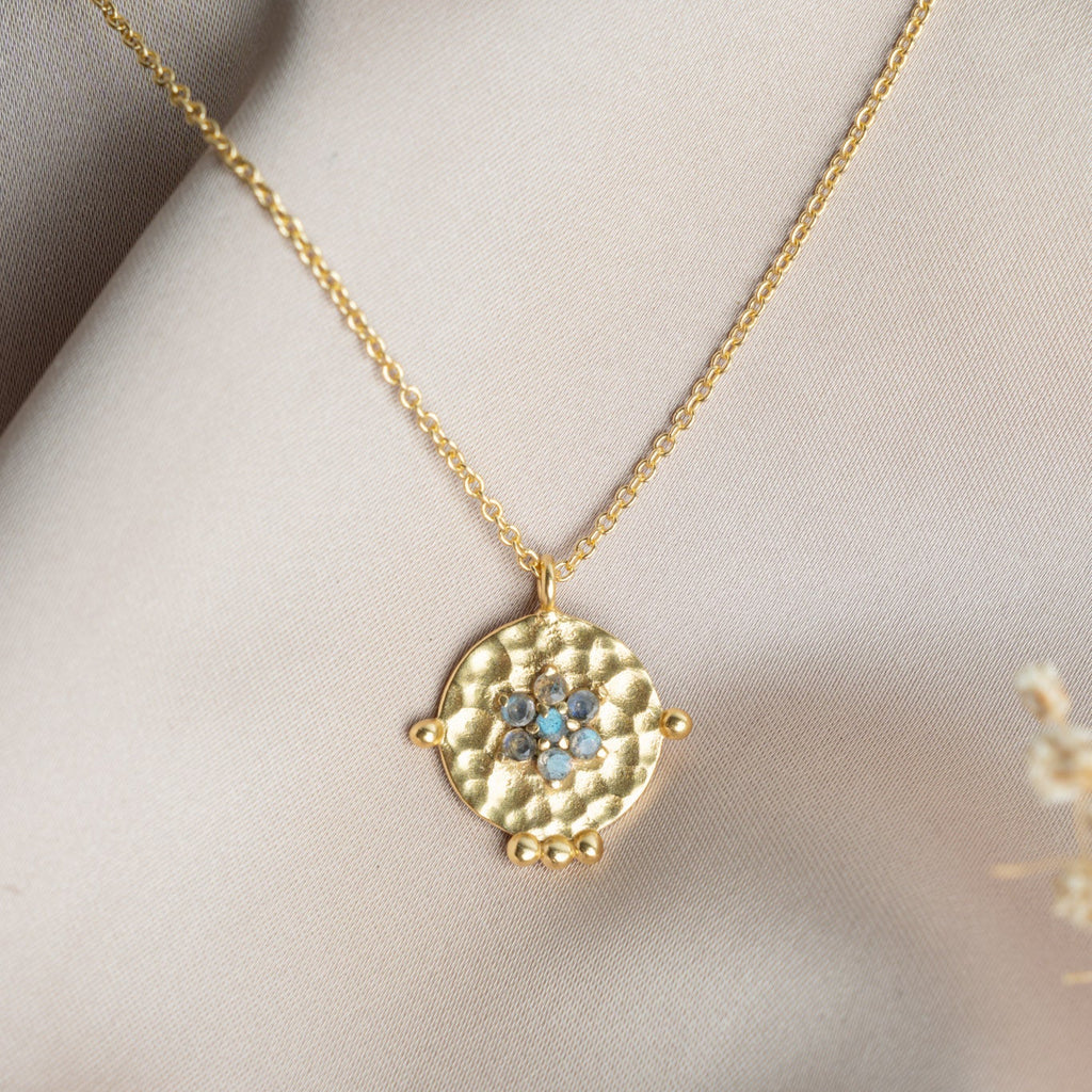 Collier Pimpa