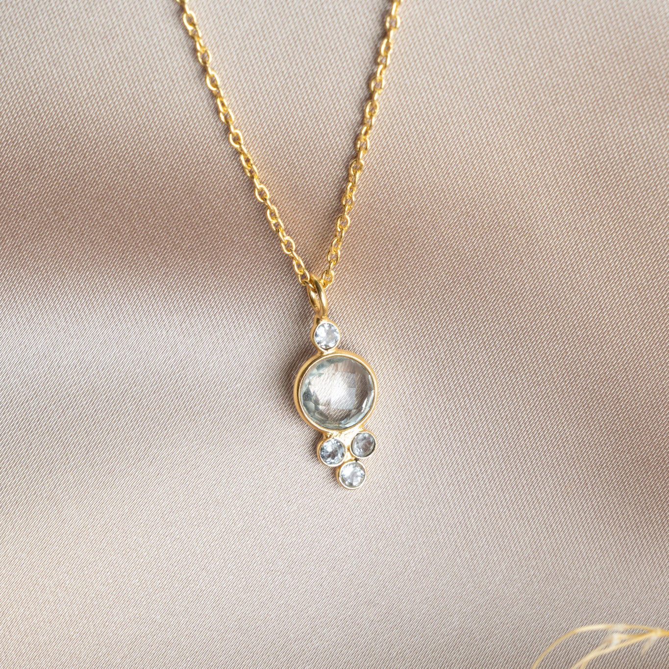 Collier Tiwa