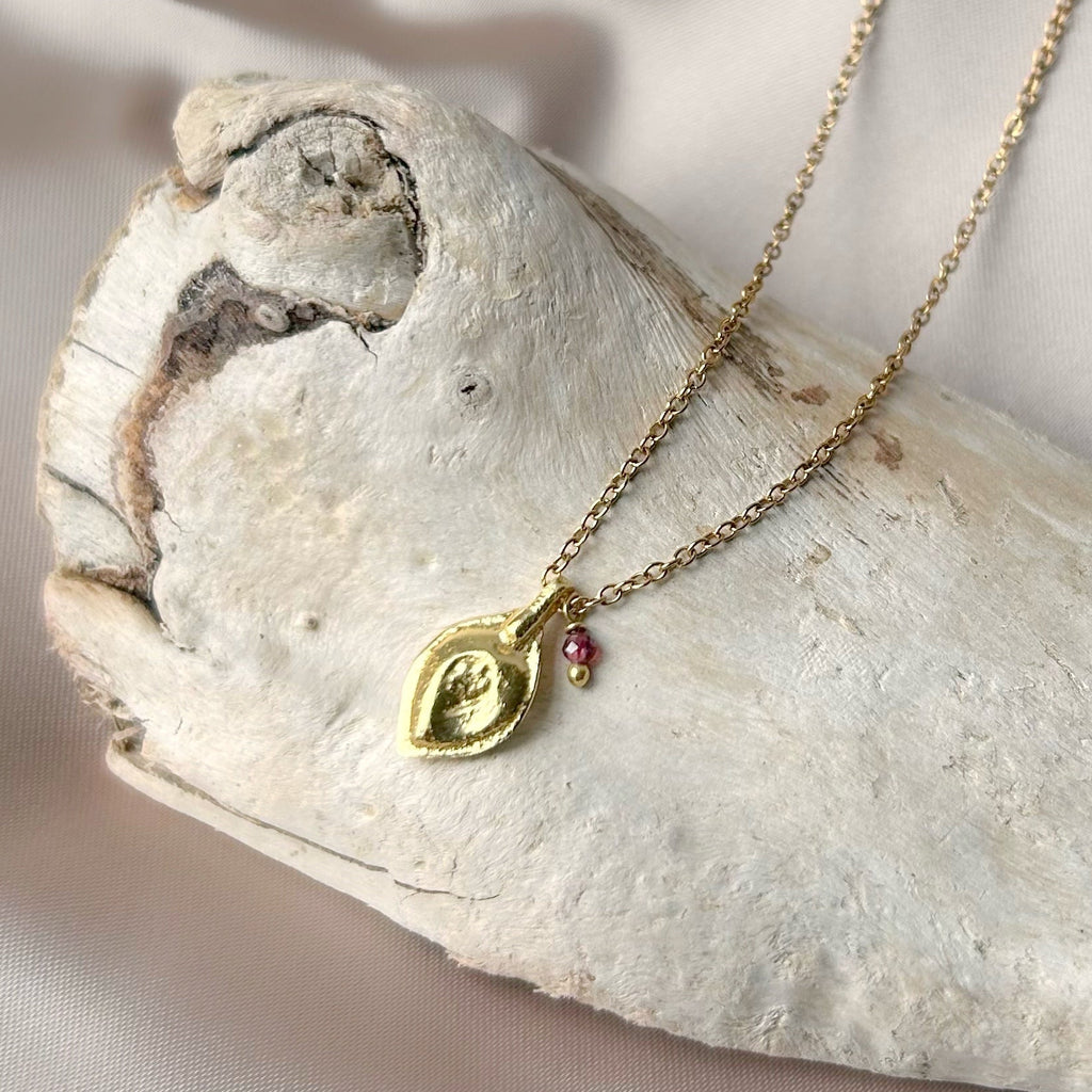 Collier Nama