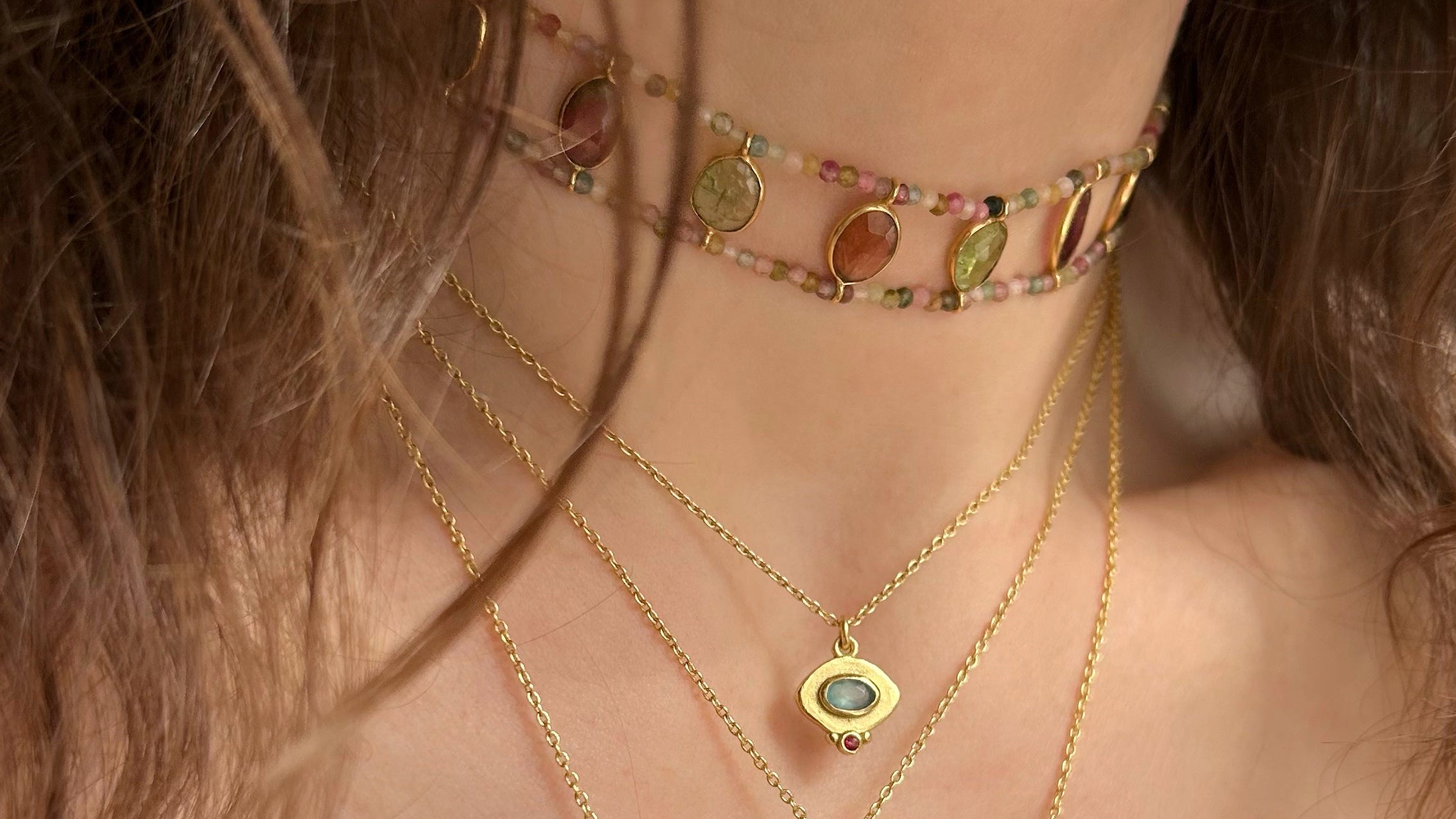 Collier Mira