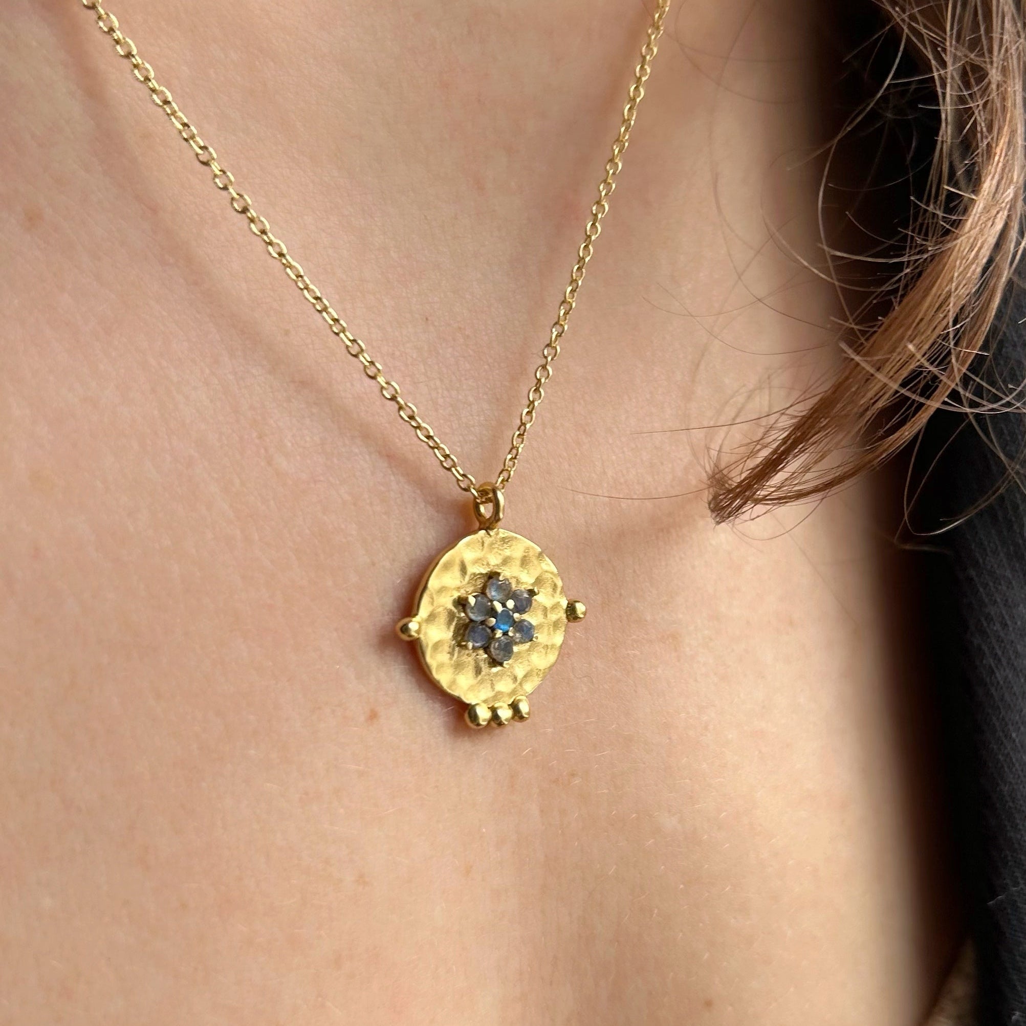 Collier Pimpa