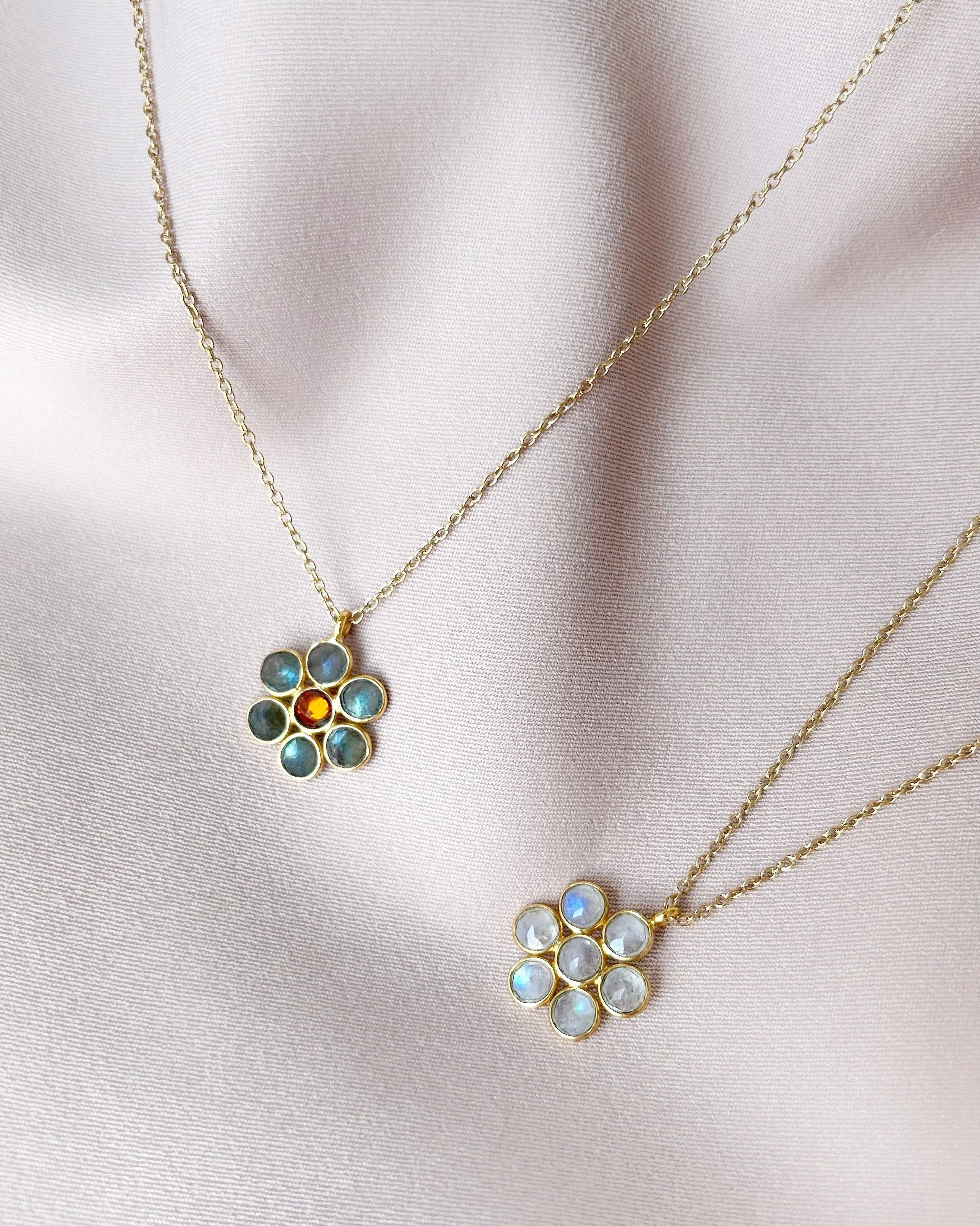 Collier Flower - Moonstone