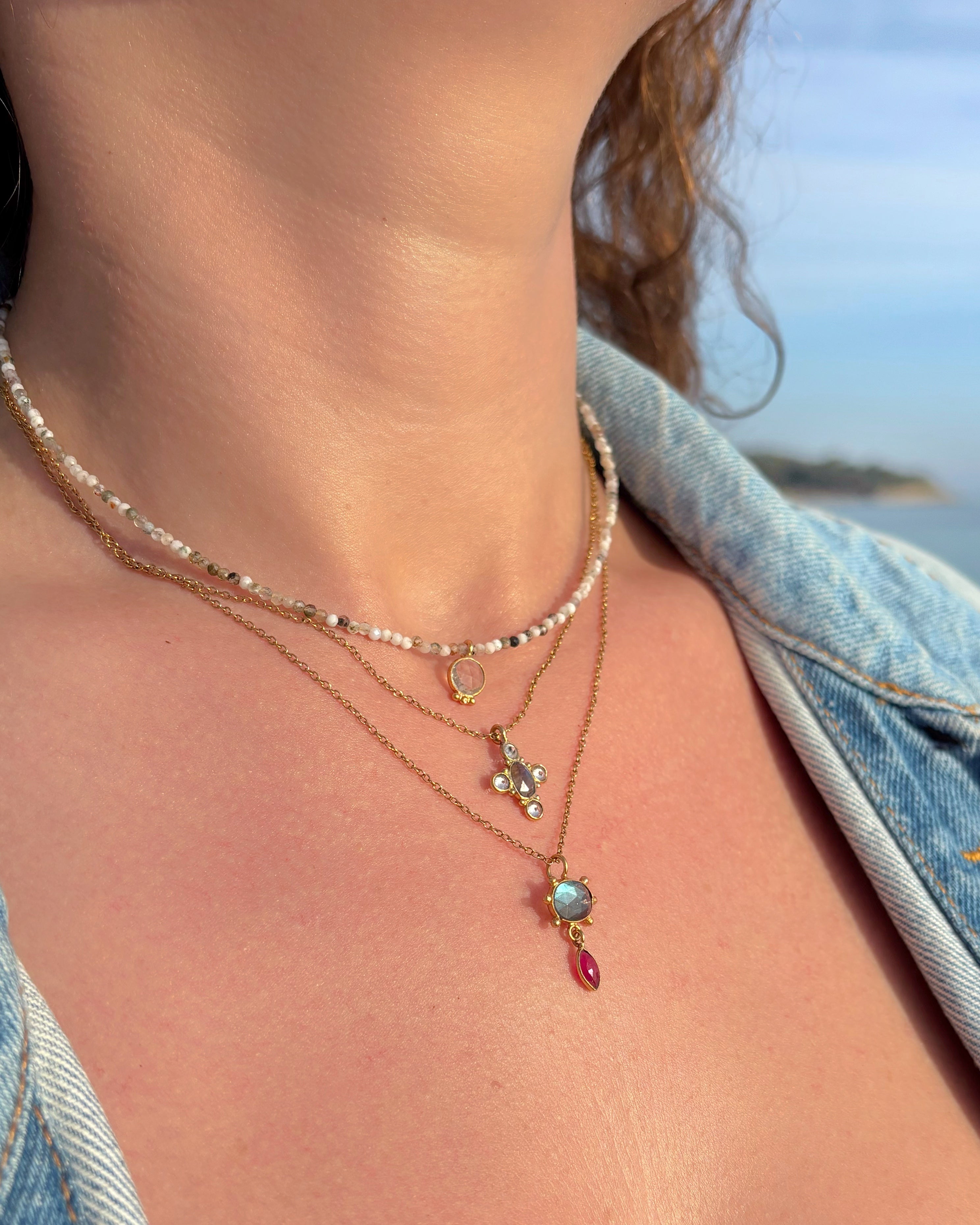 Collier Honey