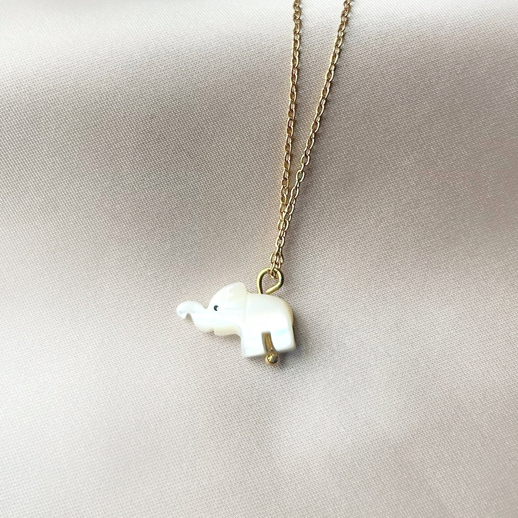 Collier Elephant