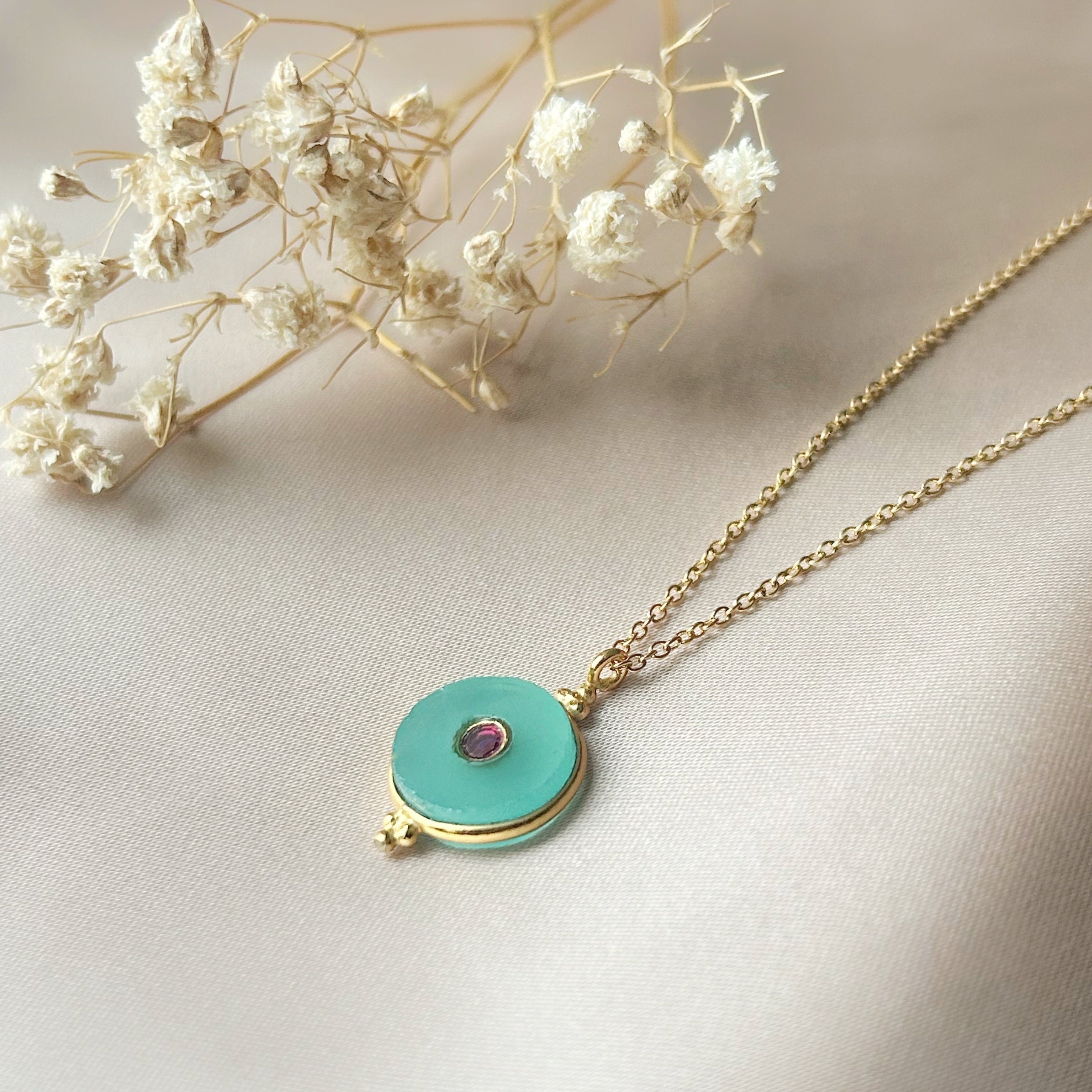 Collier Tilak